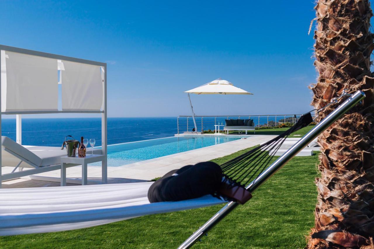 Villa Sabrina Riviera Dei Fiori A Picco Sul Mare Con Piscina Privata ,Wellness & Spa Imperia Exterior photo