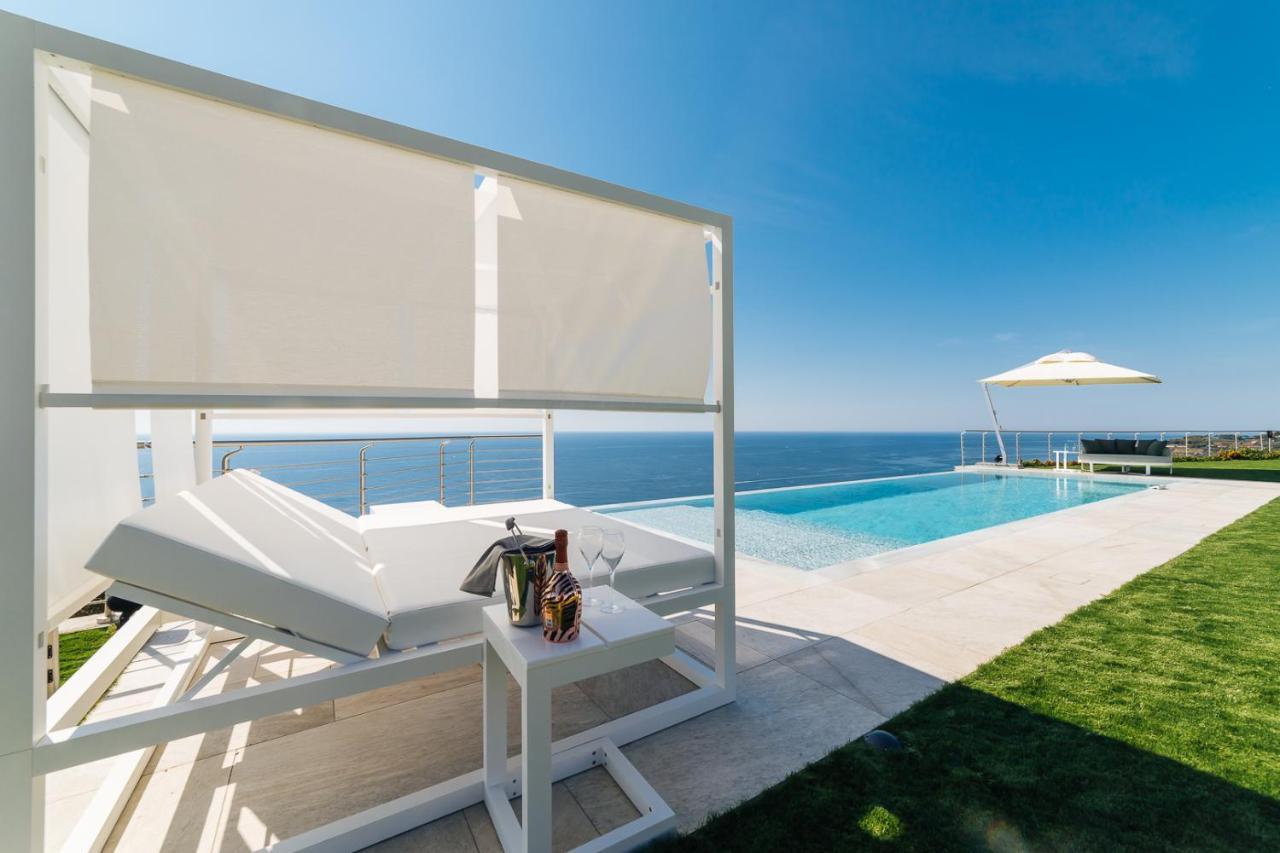 Villa Sabrina Riviera Dei Fiori A Picco Sul Mare Con Piscina Privata ,Wellness & Spa Imperia Exterior photo